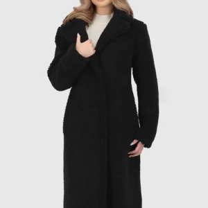 Alternative view of HariAK A Teddy Coat