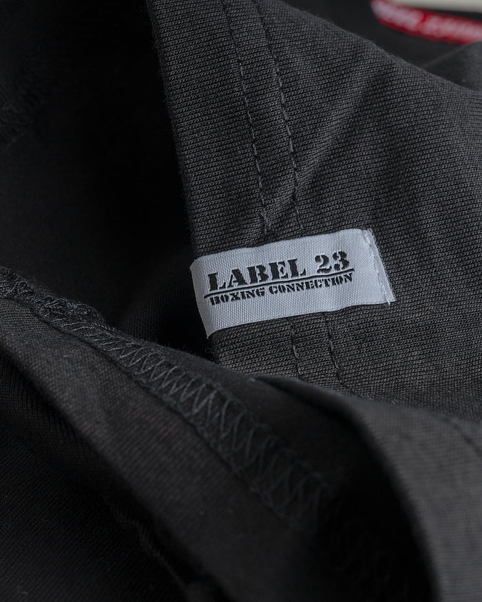 Männer T-Shirts Label 23 Logoprint schwarz – Bild 2